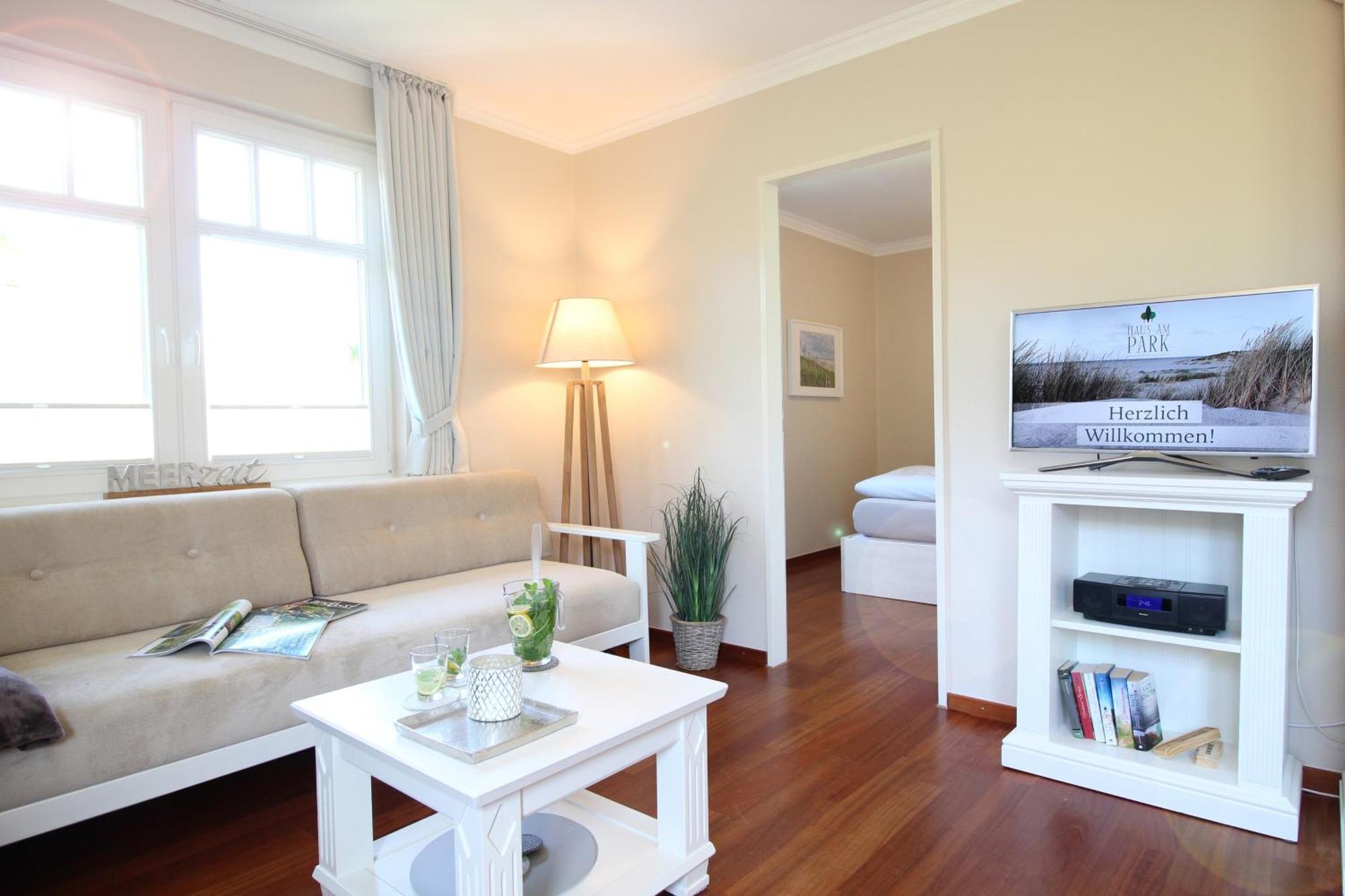 Haus Am Park Wohnung Nr7 斯匹科罗格 外观 照片